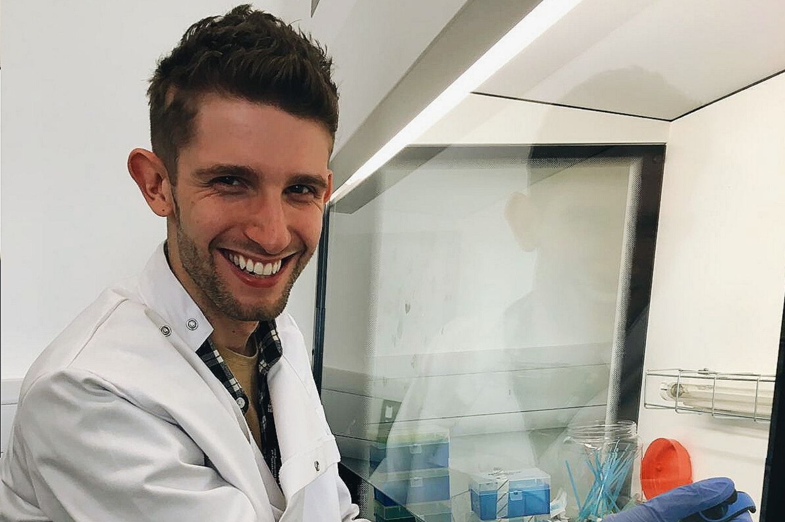 Photo of Lewis Waterfield in the science labs at Creative Hub Waterside