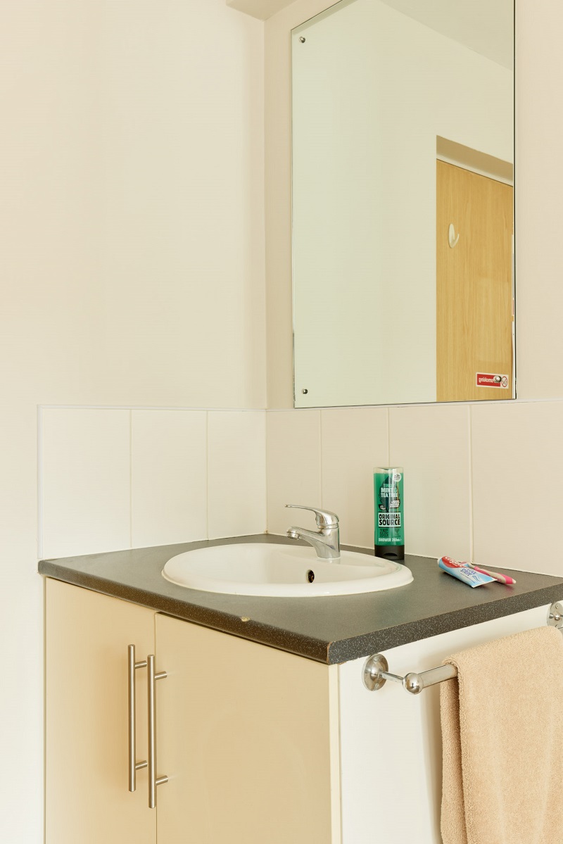 Sink in standard single room in St Johns House