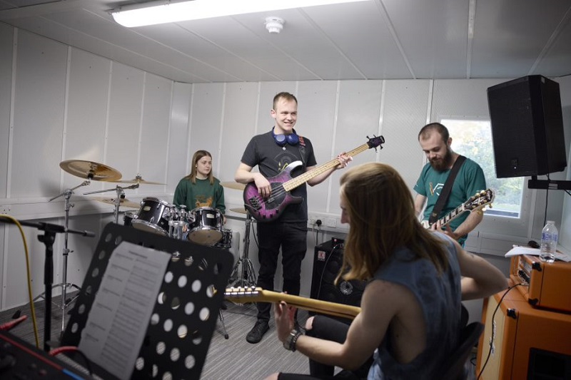 A band rehearsing in a UON music studio