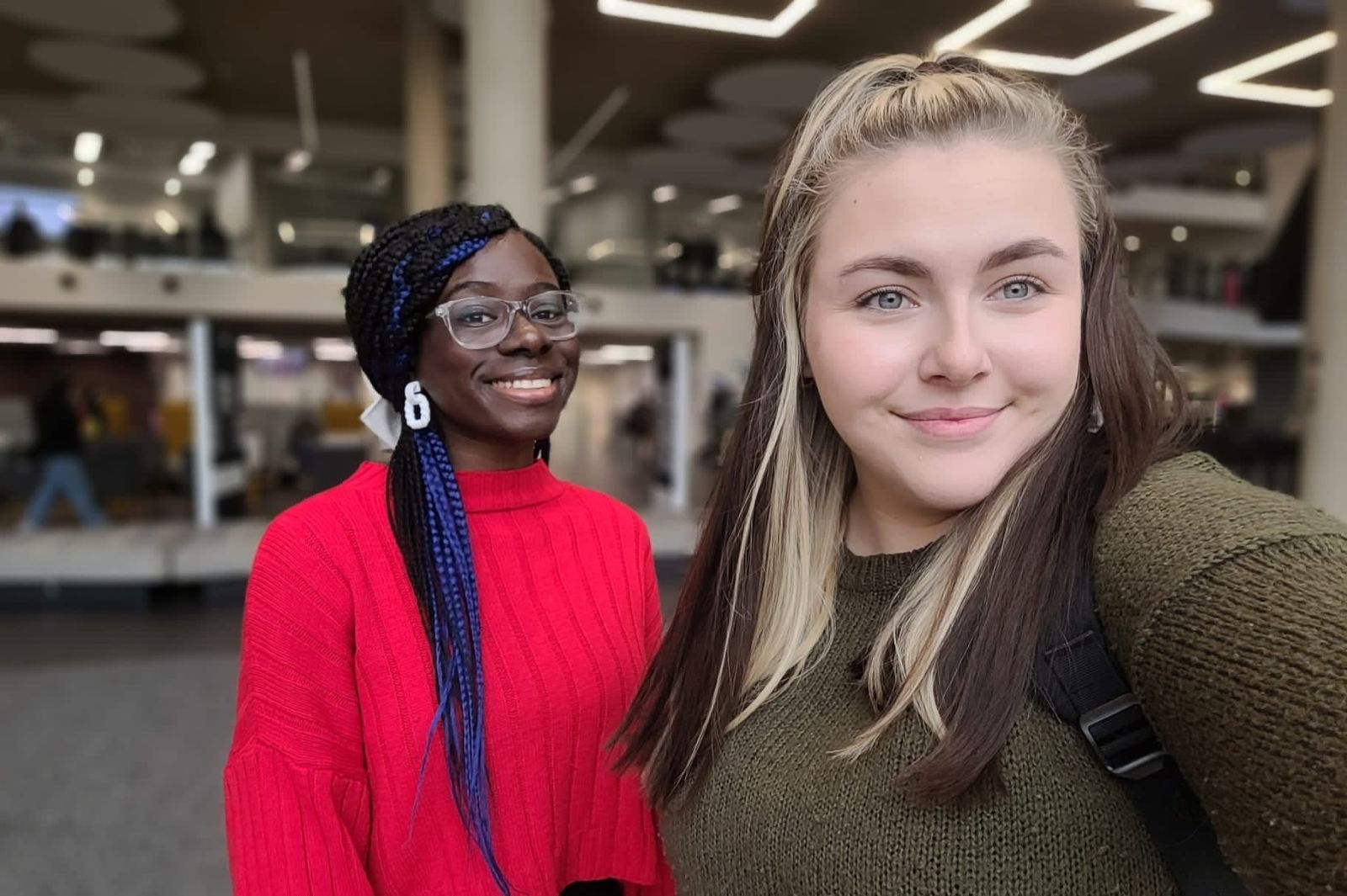 Psychology and Counselling students Jesutomisin Adeagbo and Holly Griffiths.