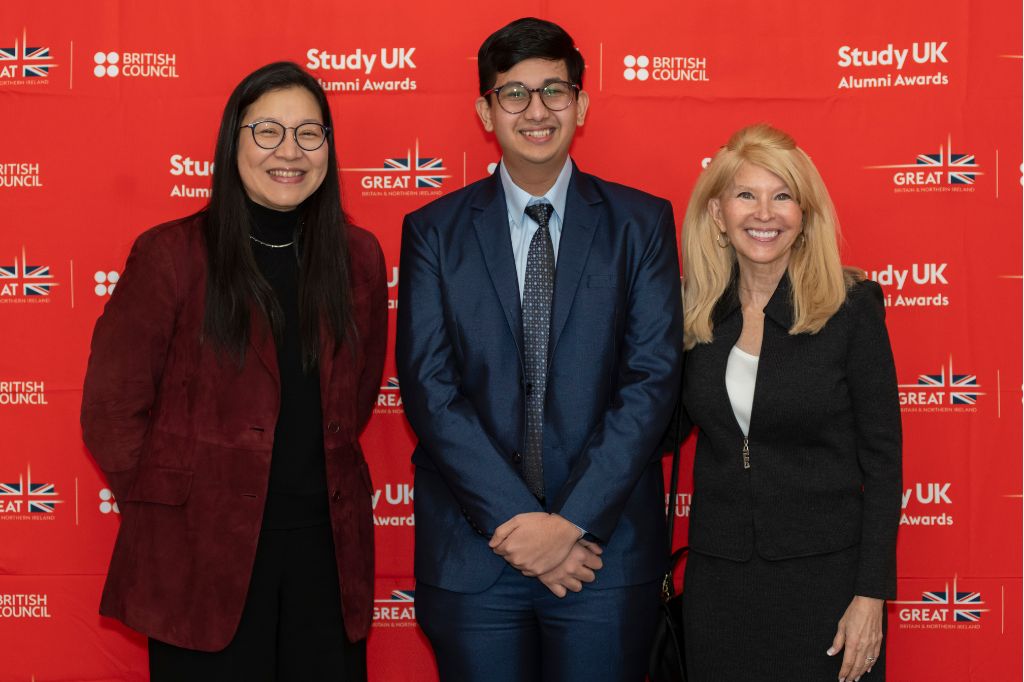 Hein (Ray) Oo (centre) with Sherry M. Knowles (right) the founder of Knowles Educational and Charitable Trust for International Leadership, and Josephine Young (left) who have been hosting Hein during his time in the USA.