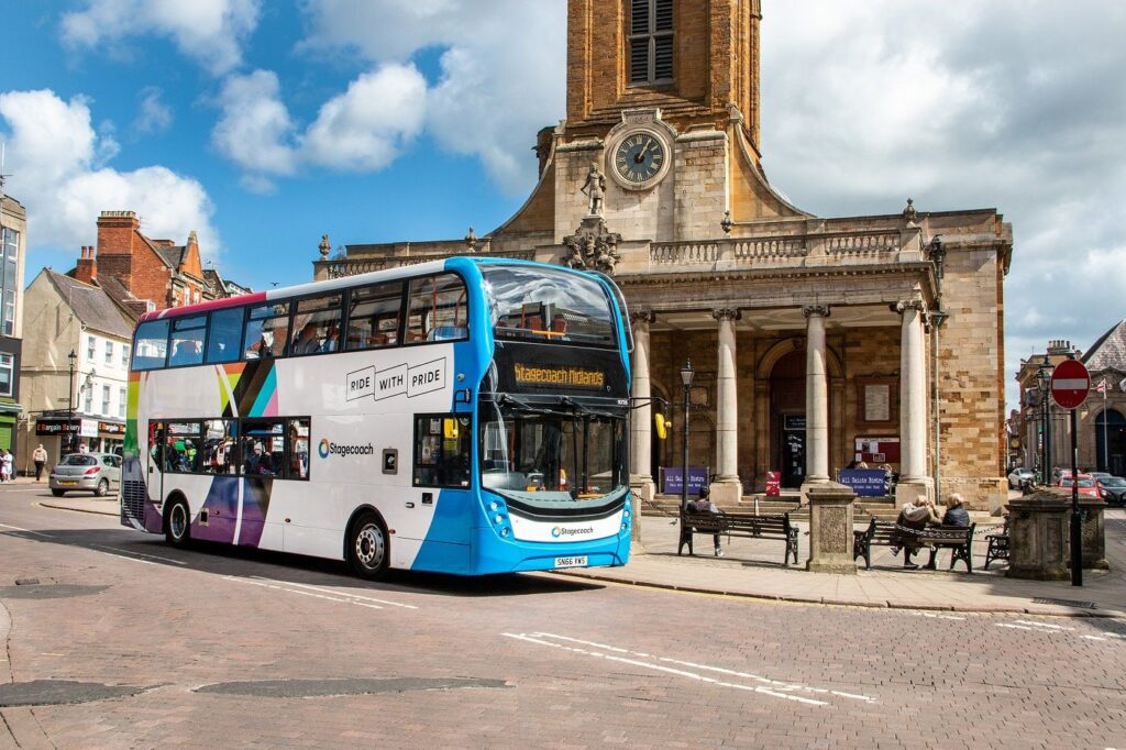 Bus and rail services to our campuses University of Northampton