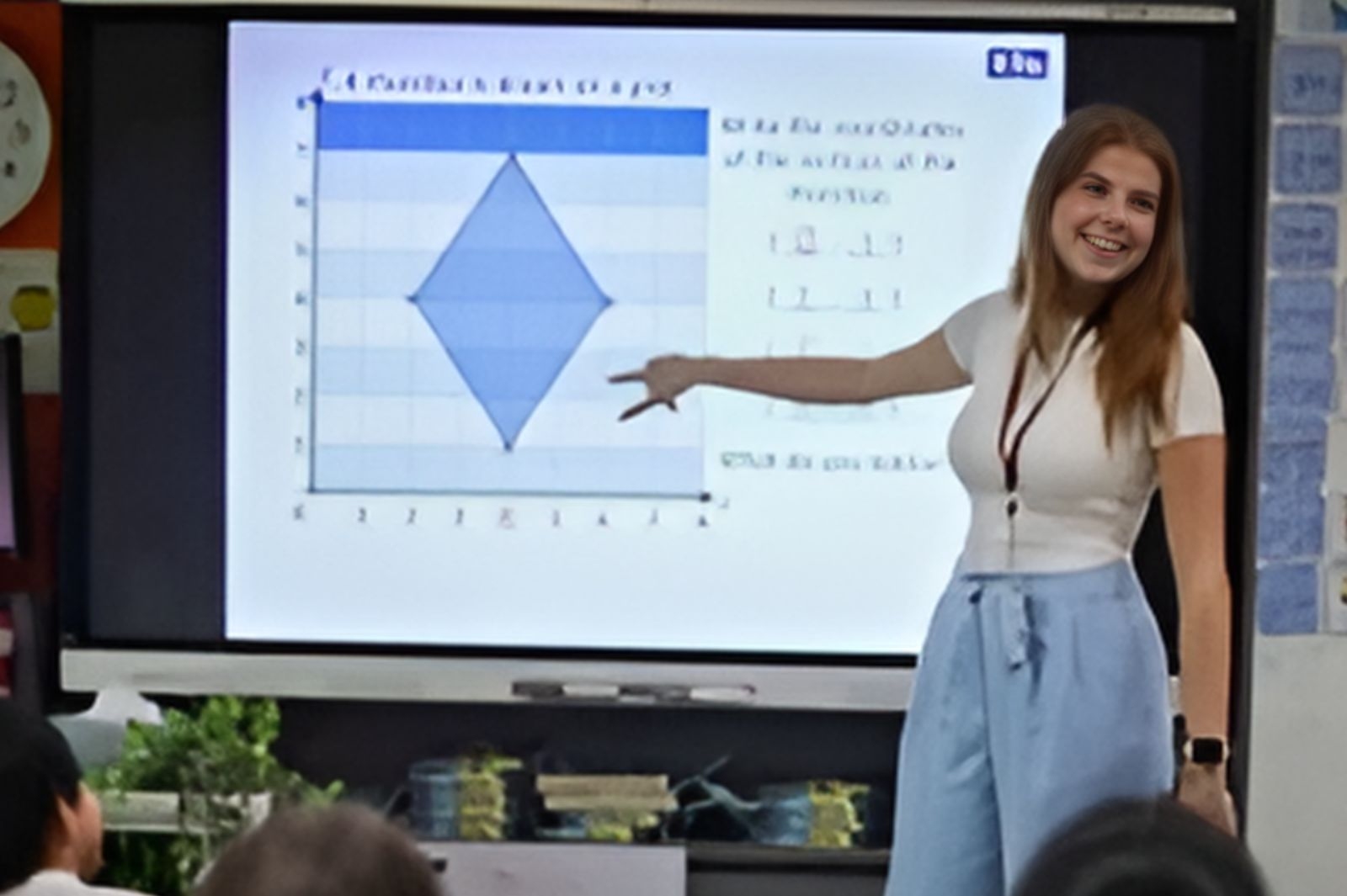 Turing Scheme student Millie Gaskin gives a lesson