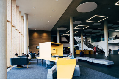 Learning Hub foyer