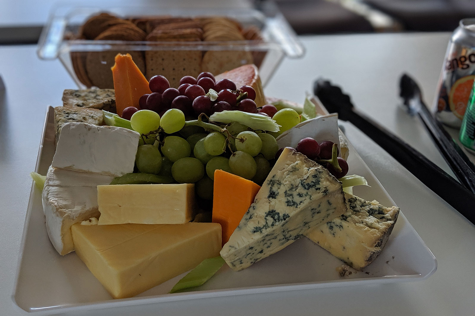 hospitality-food-cheese-board